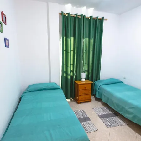 Junto El Mar * グラン・タラハル